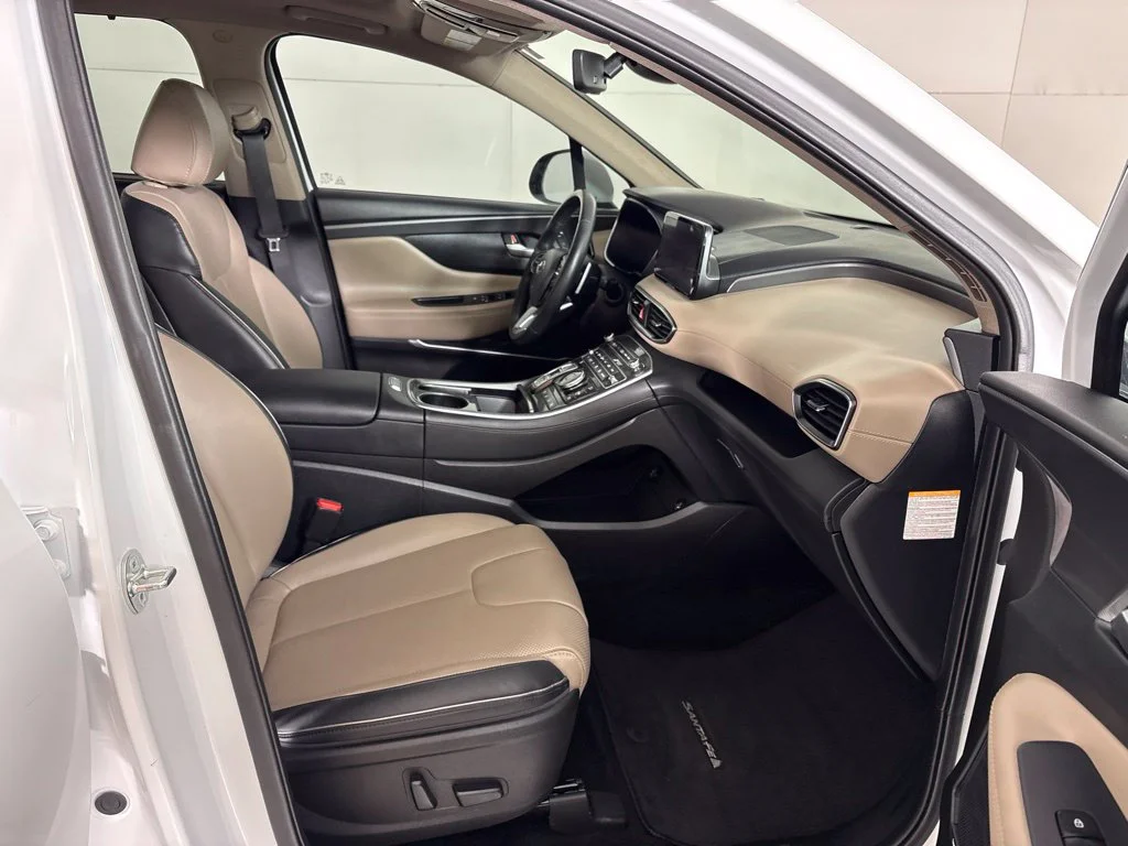 Used 2023 White Hyundai Limited image 17