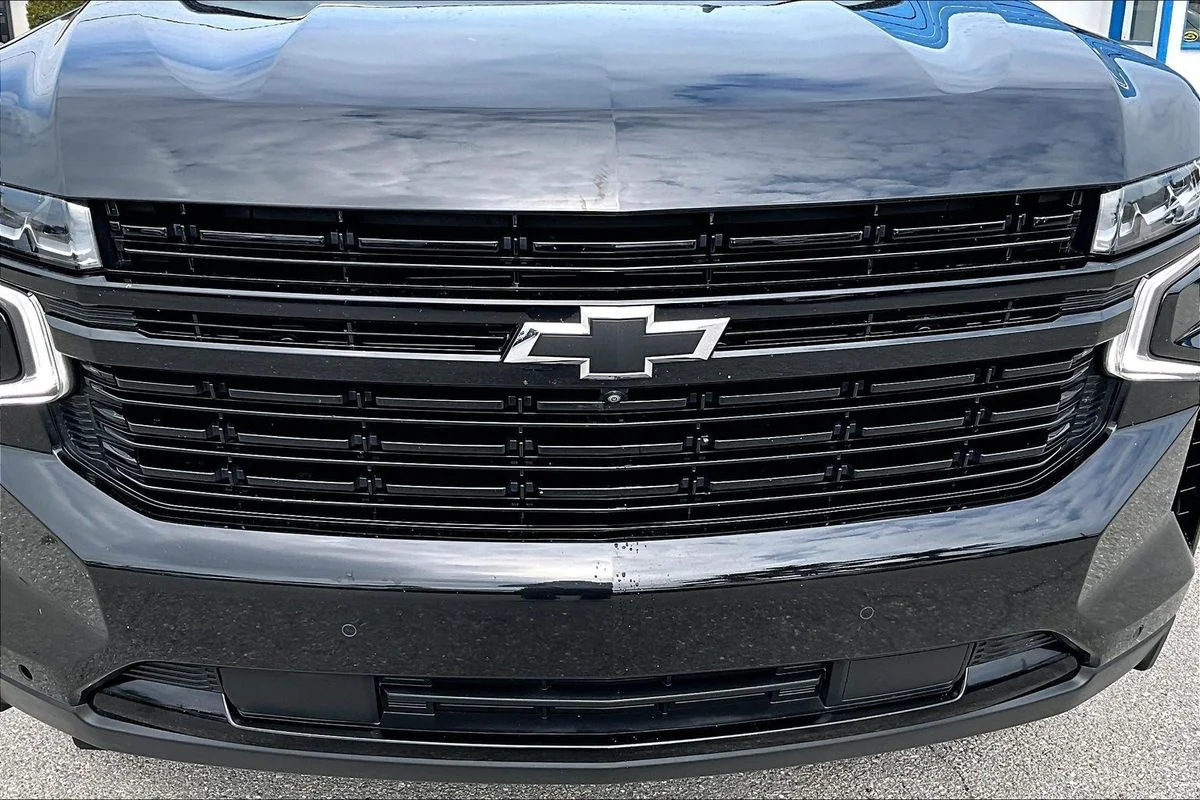 Used 2023  Chevrolet 2WD RST image 36