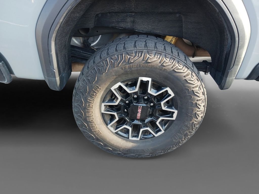 Used 2024 Gray GMC AT4X image 10