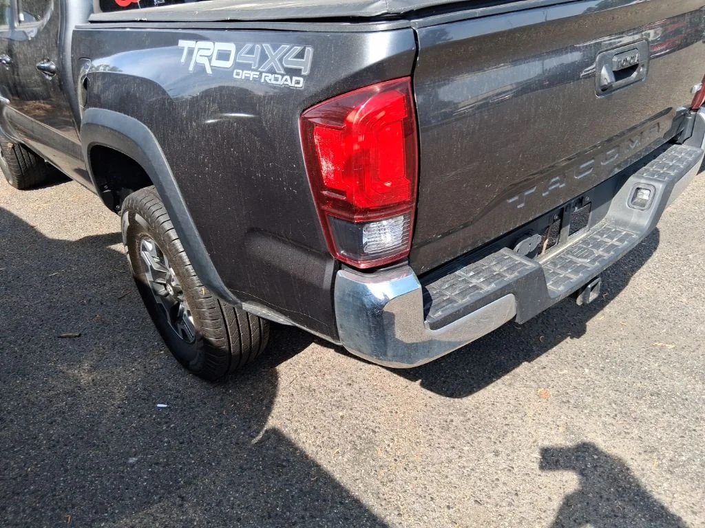 Used 2018 Gray Toyota TRD Off-Road image 4