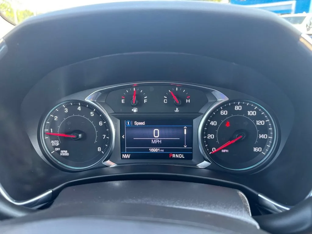 Used 2023 Summit White Chevrolet LS image 18