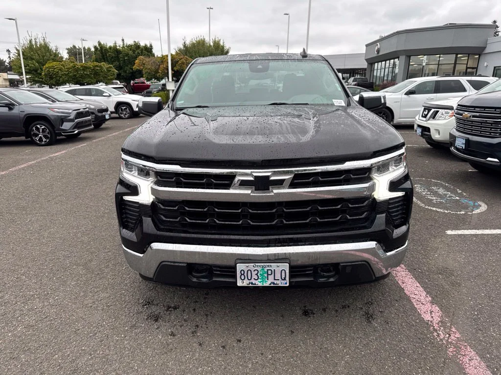 Used 2023 Black Chevrolet LT image 2