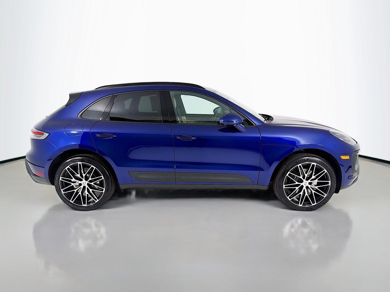 Used 2026  Porsche  image 29