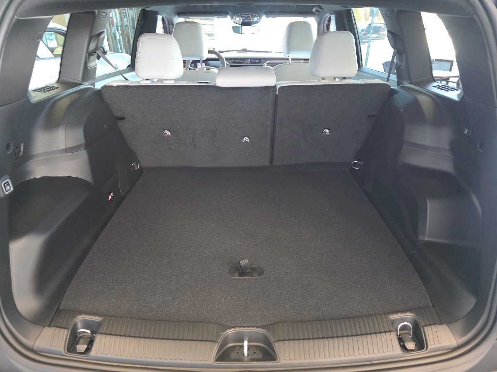 New 2026 Black Jeep Limited image 4