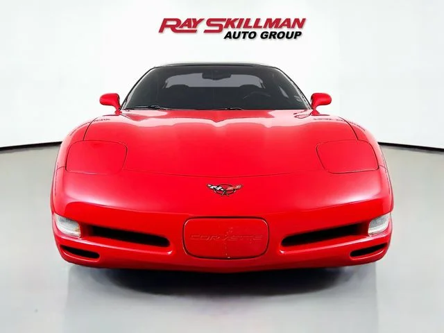 Used 2004 Red Chevrolet Base image 2