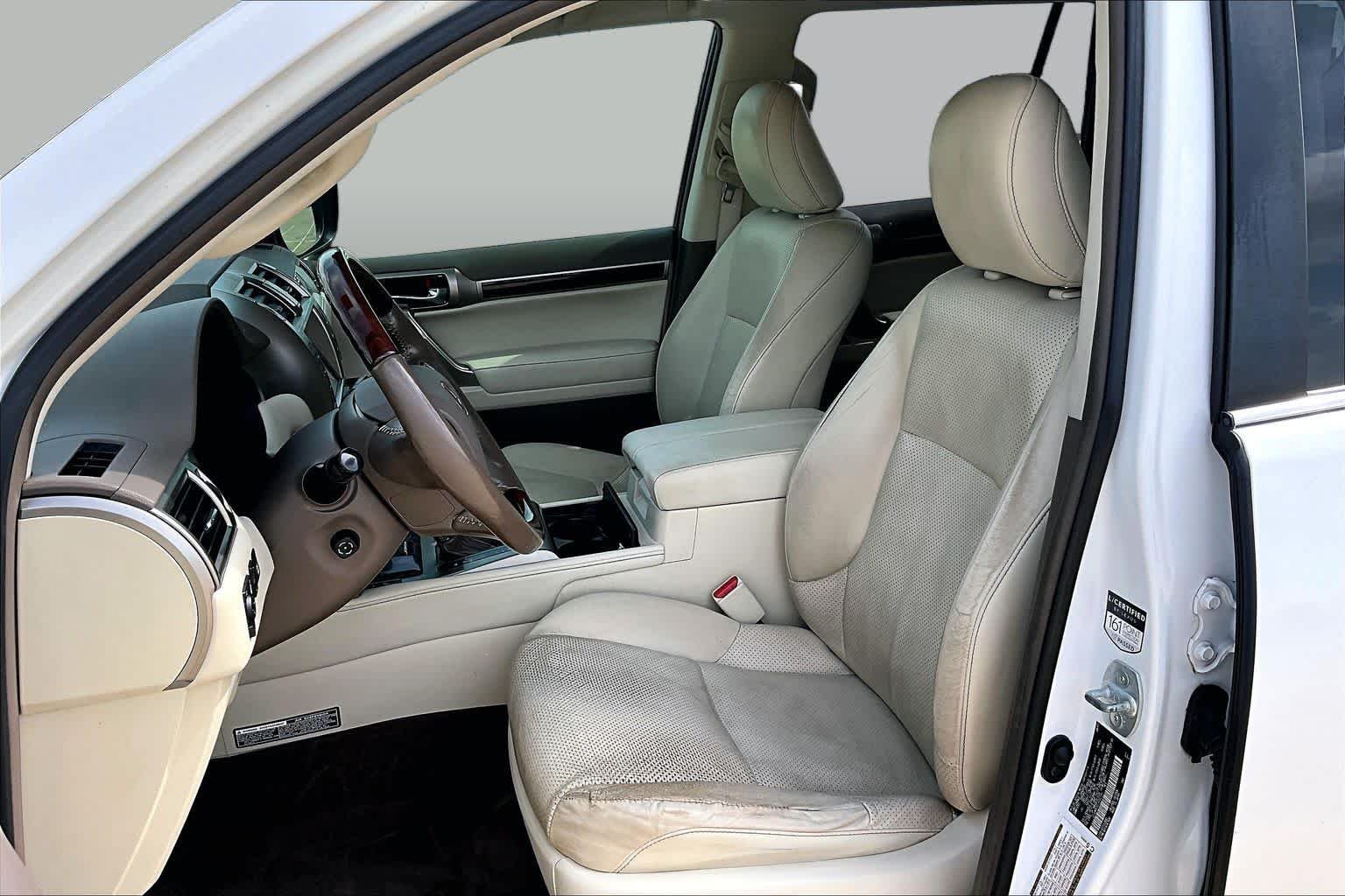 Used 2018 Starfire Pearl Lexus Luxury image 8
