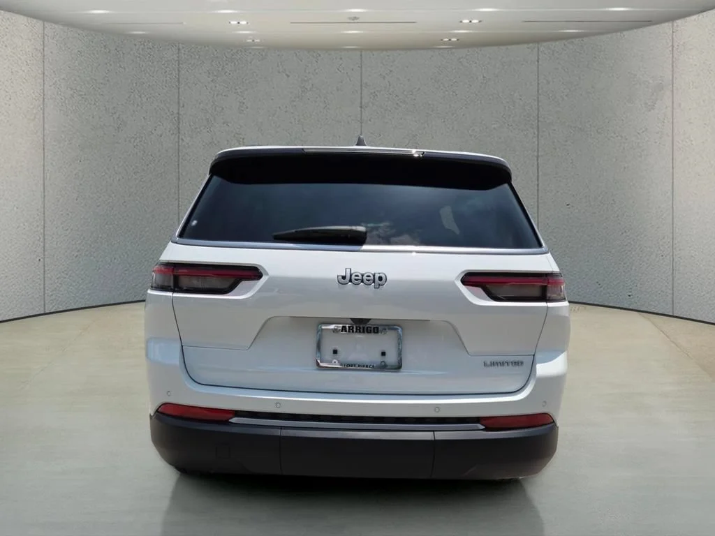 New 2026 Bright White Clear-Coat Exterior Paint Jeep Limited image 6