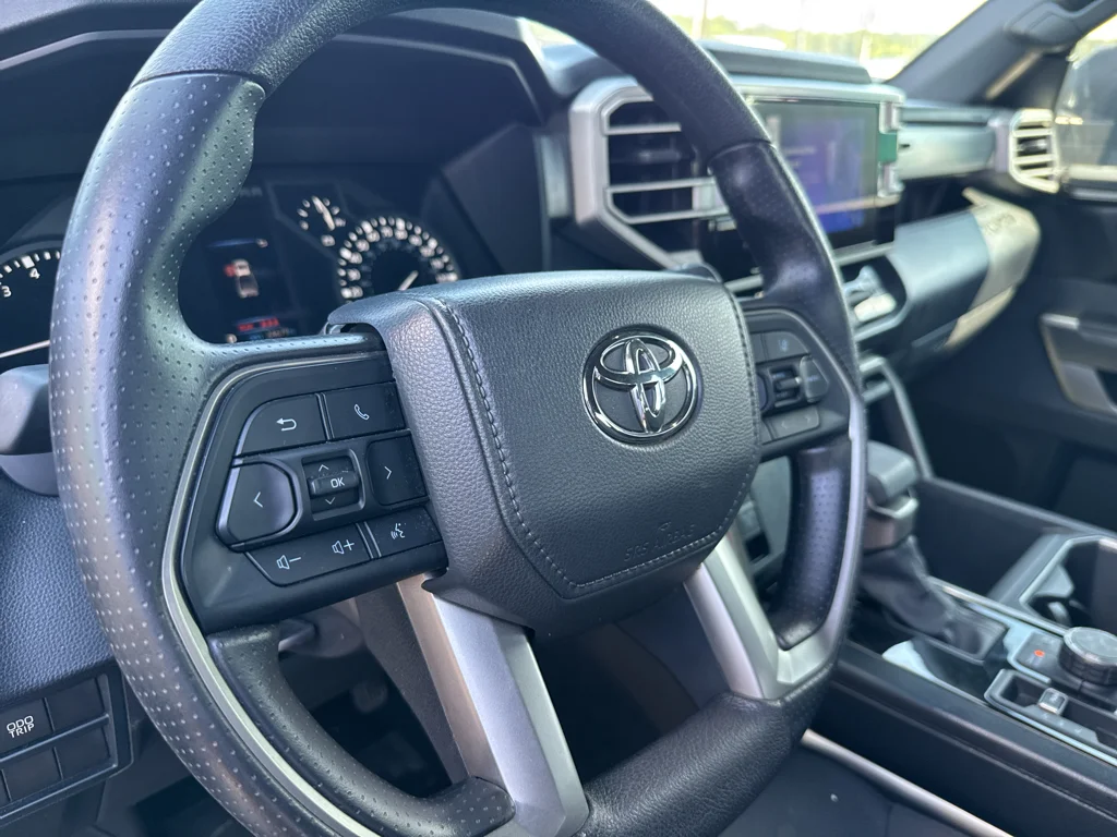 Used 2025 Midnight Black Metallic Toyota SR5 image 18