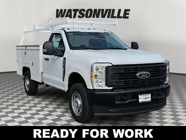 2026 Ford Chassis Cab F-350® XL