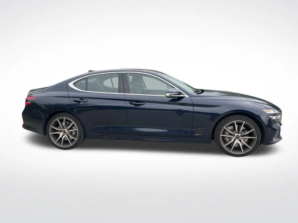 Used 2026 Capri Blue Genesis 2.5T image 4