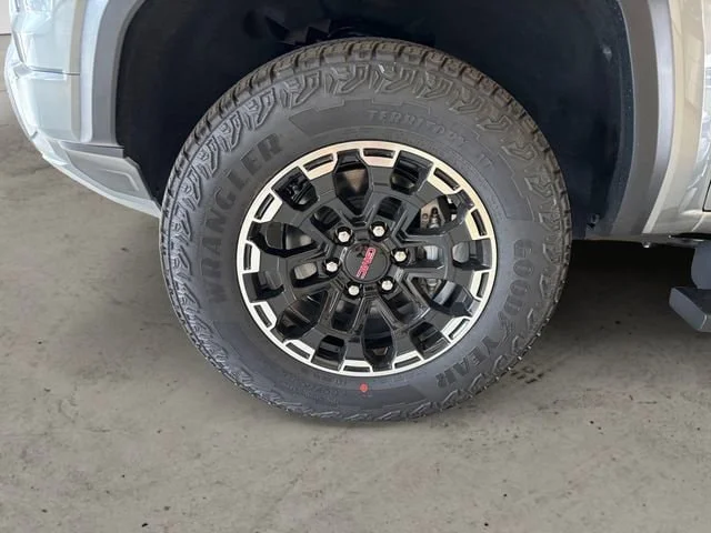 New 2026 Sterling Metallic GMC AT4 image 15