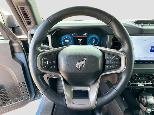 Used 2025 Gray Ford Badlands image 11