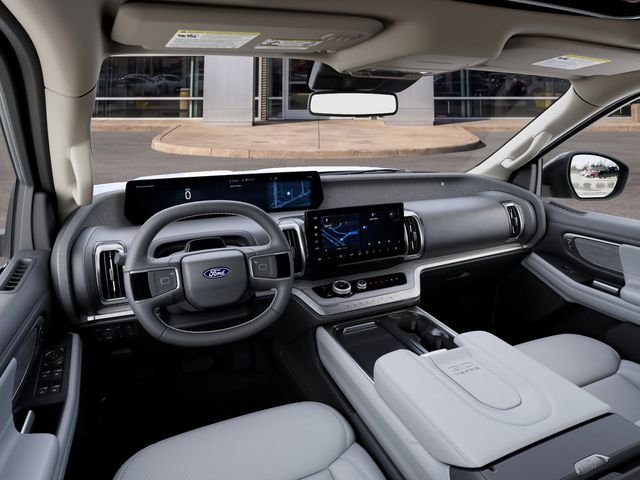 New 2027 Star White Metallic Tri-Coat Ford Platinum image 9