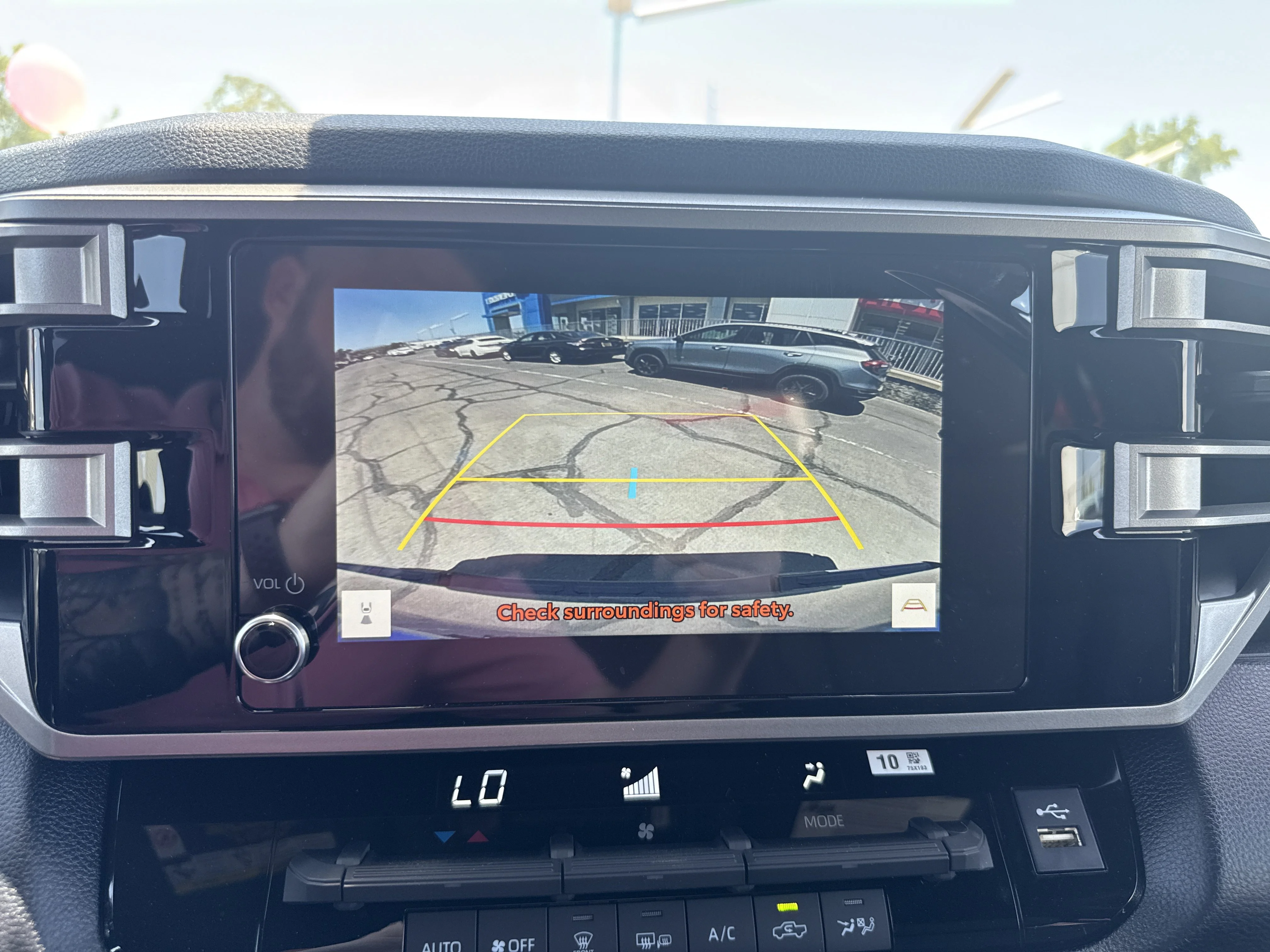 2026 Toyota Tundra SR5 - Photo 16