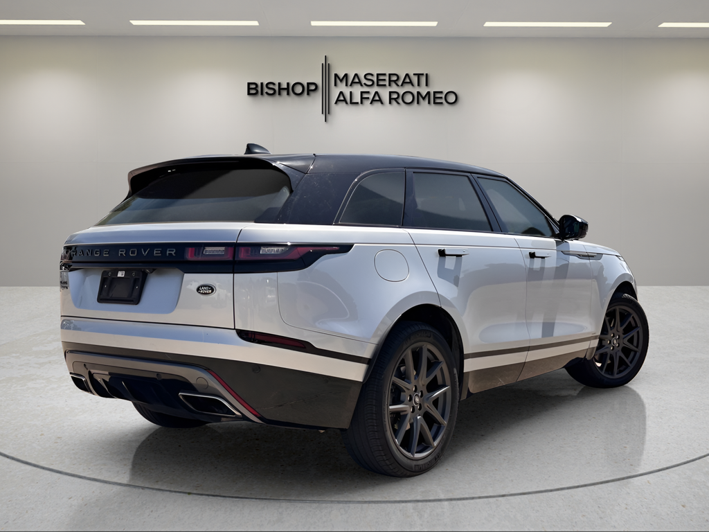 Used 2021 Silver Land Rover R-Dynamic HSE image 5