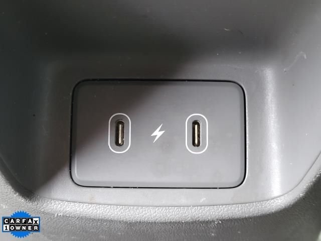 Used 2024 Black Hyundai SE image 12