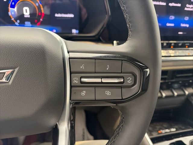 2026 Chevrolet Colorado ZR2 - Photo 16