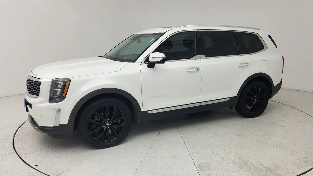 Used 2021 White Kia SX image 3