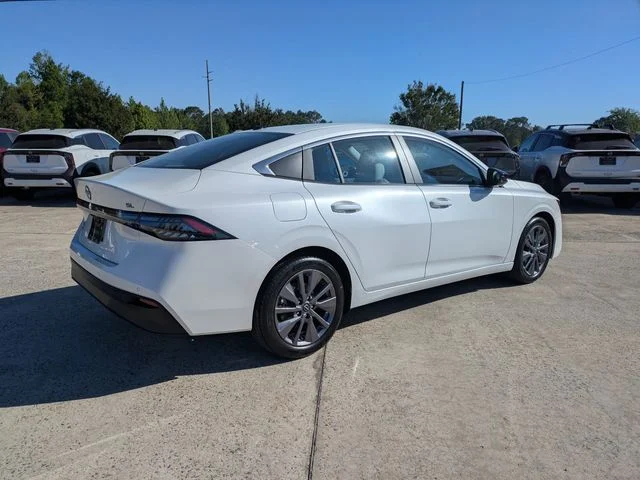New 2026 Aspen White TriCoat Nissan SL image 4