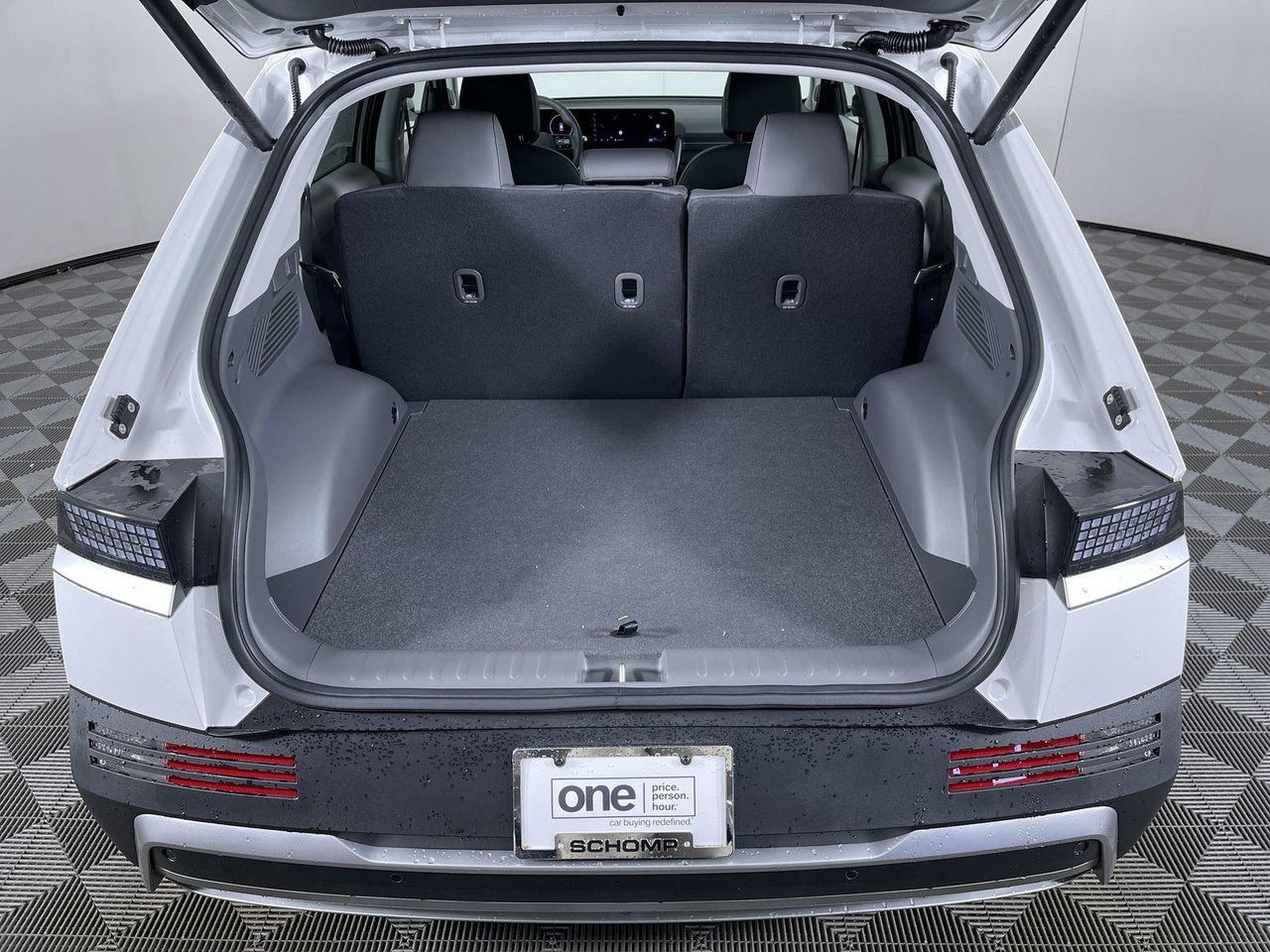 New 2026 Atlas White Matte Hyundai SEL image 14