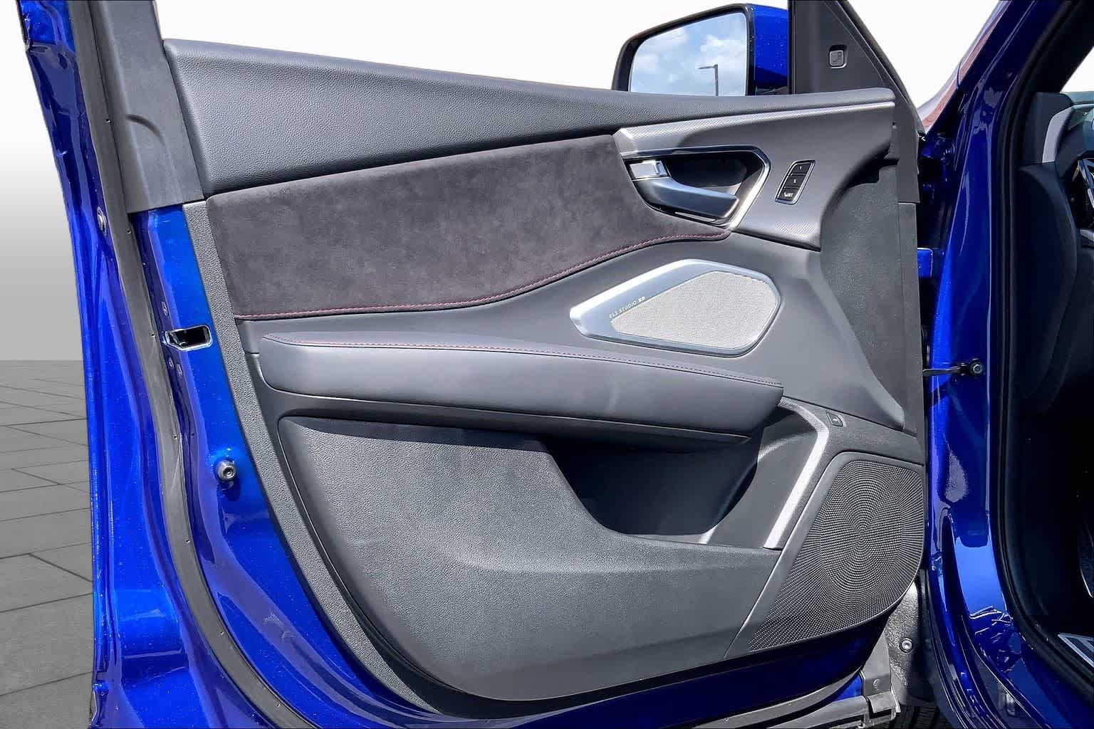 New 2026 Apex Blue Pearl Acura w/A-Spec Package image 16