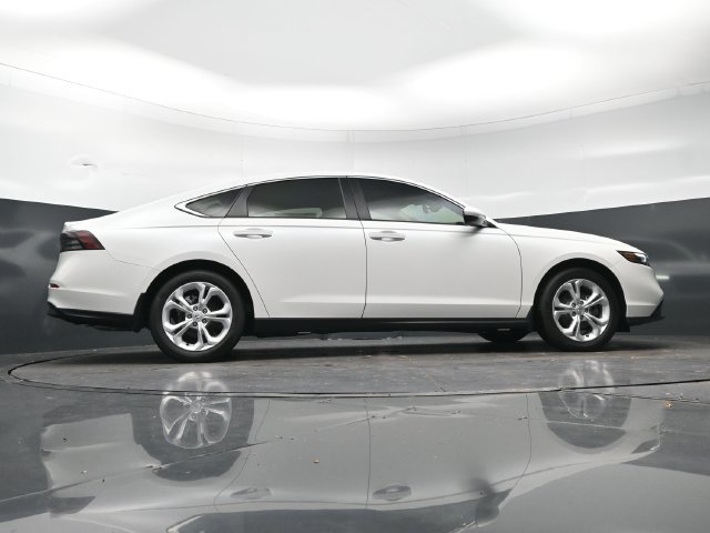 New 2026 Platinum White Pearl Honda LX image 26