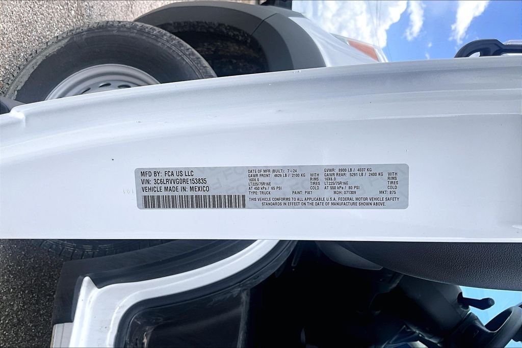 New 2024 Ram ProMaster 2500 Base 3D Cargo Van