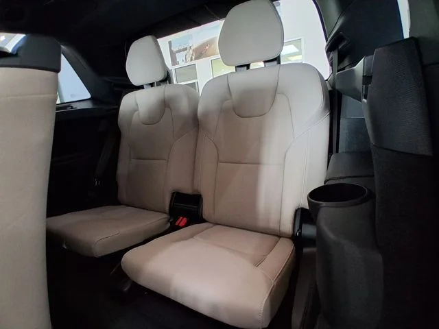 New 2026 Mulberry Red Volvo Plus image 17