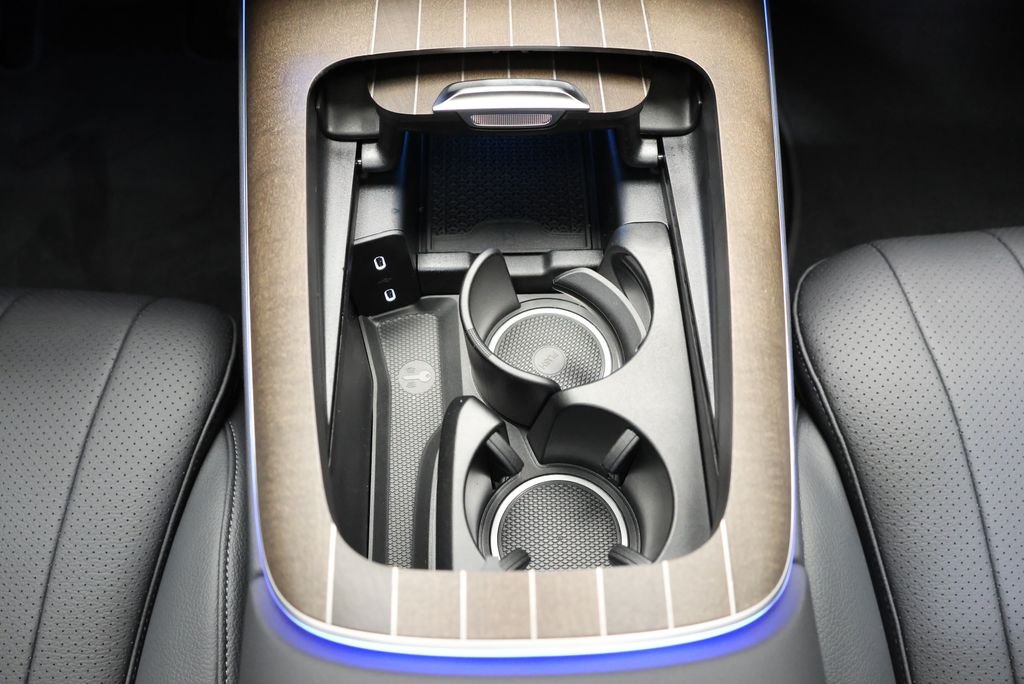 New 2027 Polar White Mercedes-Benz E 450 image 28