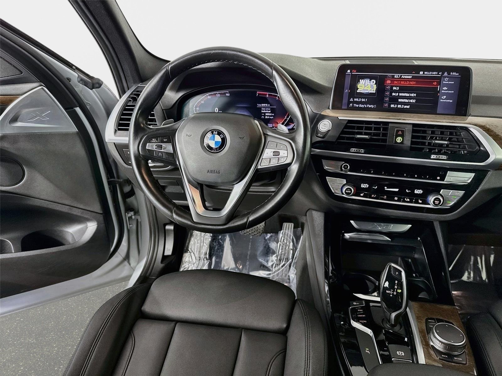 Used 2020 Glacier Silver Metallic BMW sDrive30i image 24