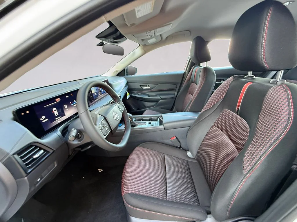 New 2027 White Nissan SR image 10