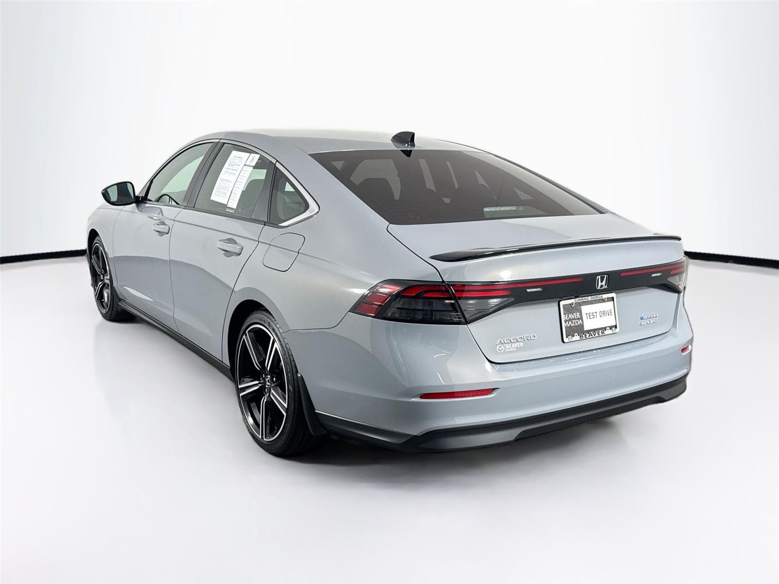 Used 2025 Urban Gray Pearl Honda Sport image 12