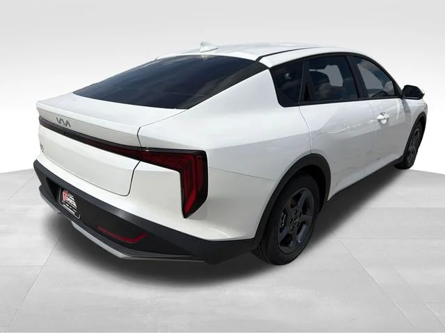 New 2026 Snow White Pearl Kia LXS image 7
