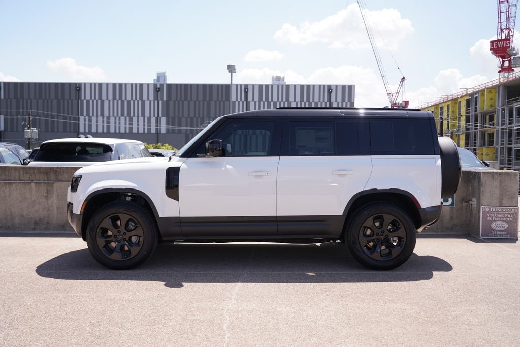 New 2026 Fuji White Land Rover S image 6