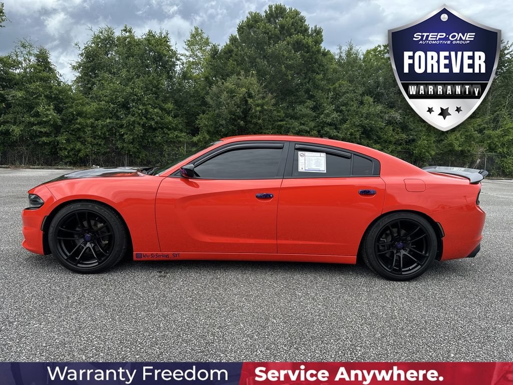 Used 2021 Orange Dodge SXT image 4