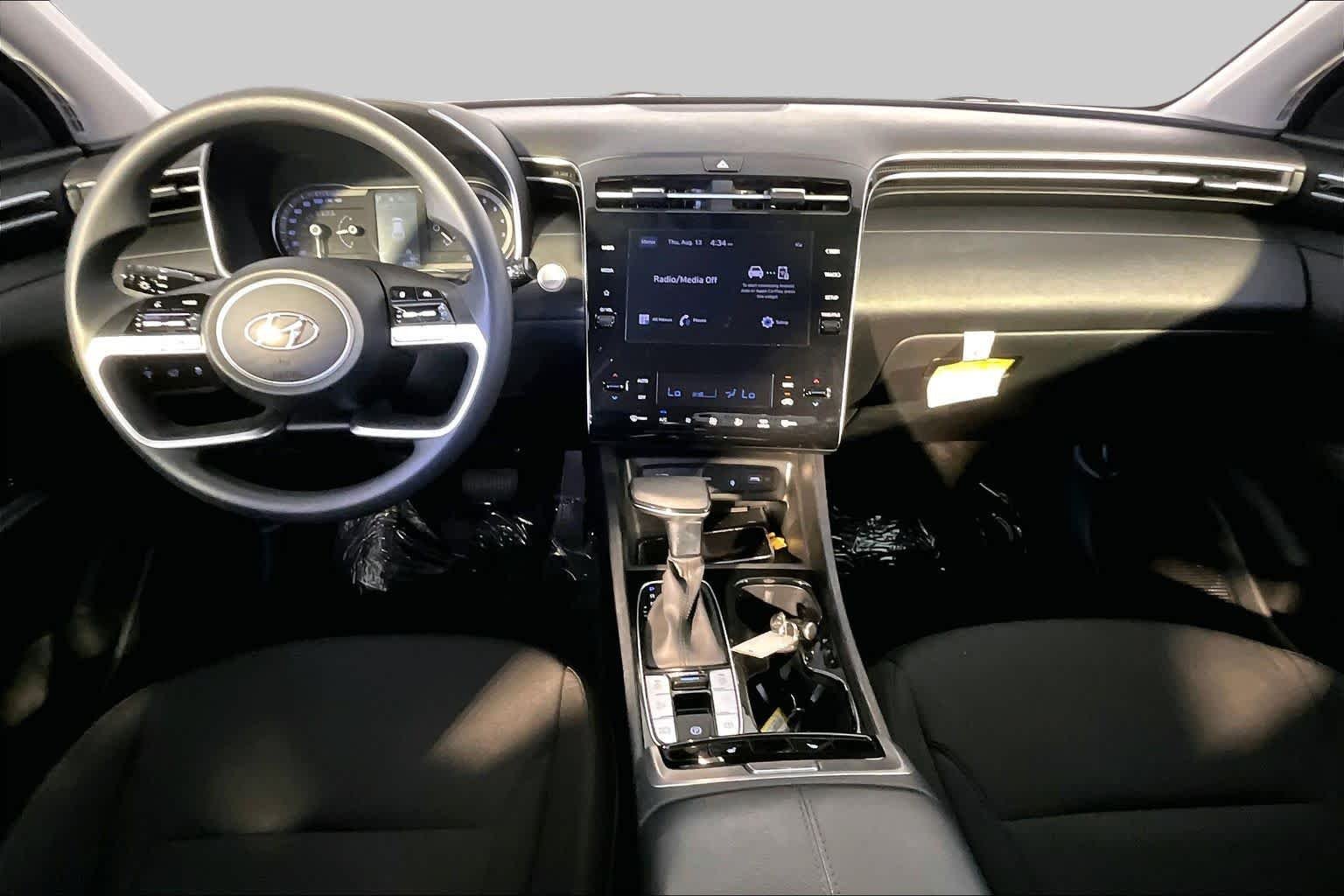 Used 2024 Hampton Gray Hyundai SEL image 16