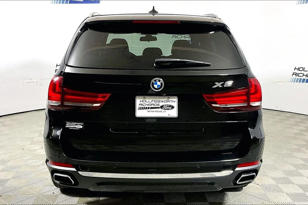 Used 2018 Jet Black BMW sDrive35i image 4