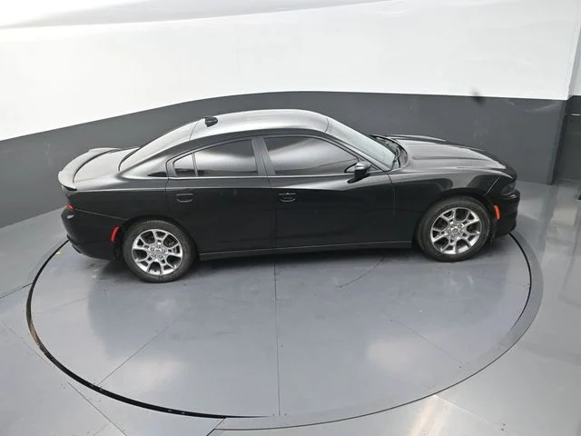 Used 2016 Black Dodge SXT image 18