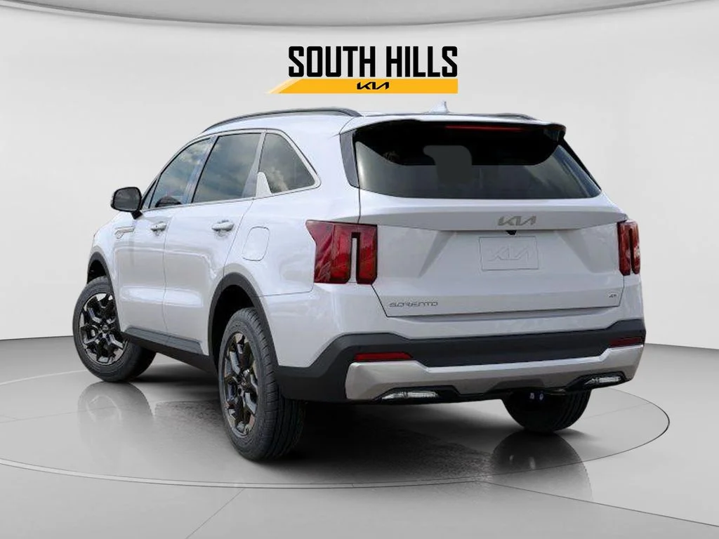 New 2026 White Kia S image 4