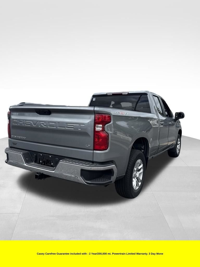 Used 2023 Gray Chevrolet LT image 2
