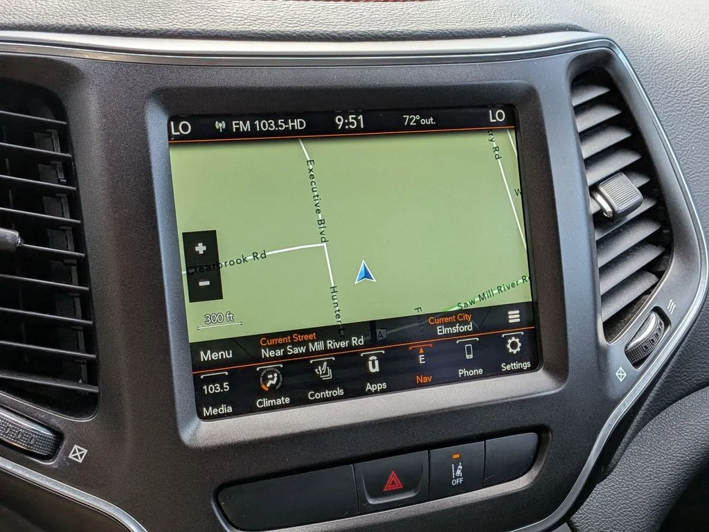 Used 2022 Black Jeep Trailhawk image 18
