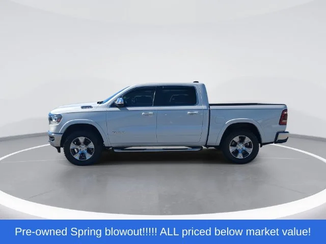 Used 2022 White Ram Laramie image 5