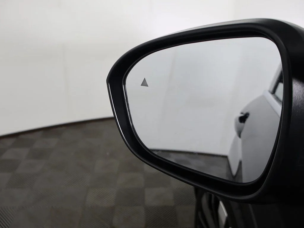 2025 Mitsubishi Outlander SEL - Photo 40