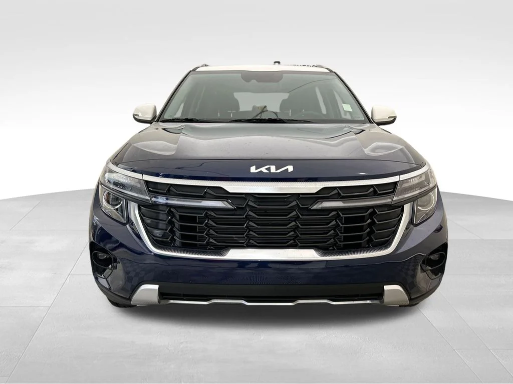 Used 2024 Blue Kia S image 9