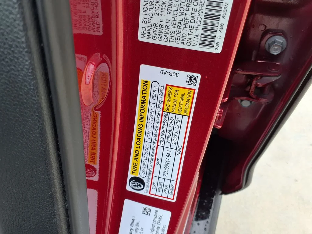 Used 2024 Red Honda EX-L image 32