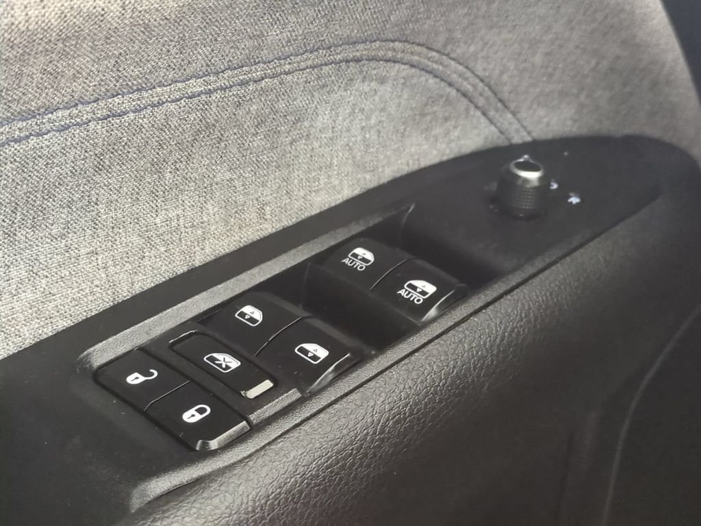 2024 Jeep Compass Latitude - Photo 29