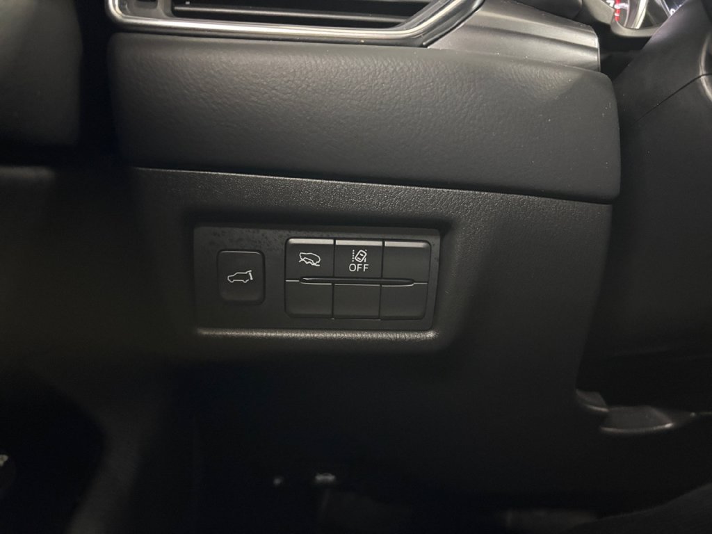 Used 2025 Quartz Metallic Mazda 2.5 S Preferred Package image 30