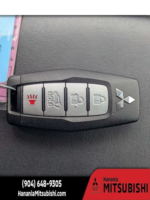 Used 2024  Mitsubishi  image 35