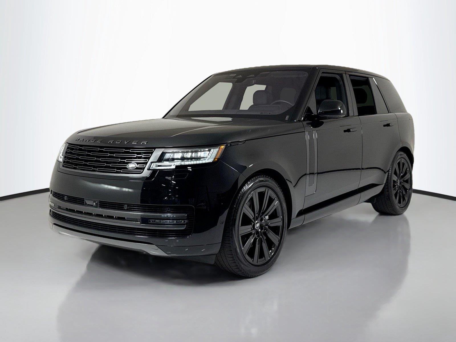 Used 2023 Santorini Black Metallic Land Rover SE image 46