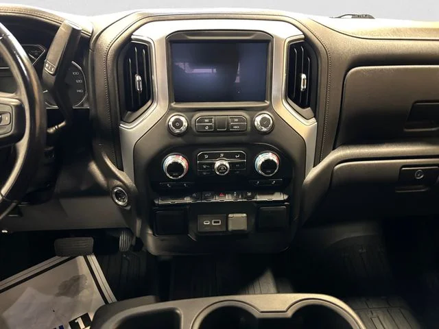 Used 2022 Gray GMC Elevation image 12